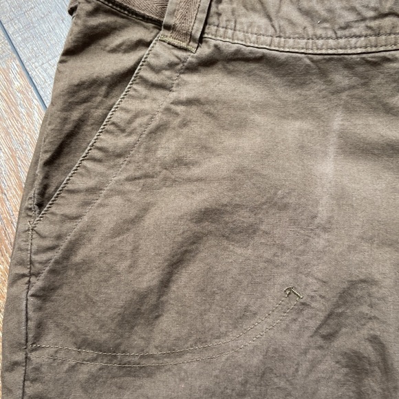 Mountain Hardwear Convertible Crop Pants Size 10 - Picture 4 of 16